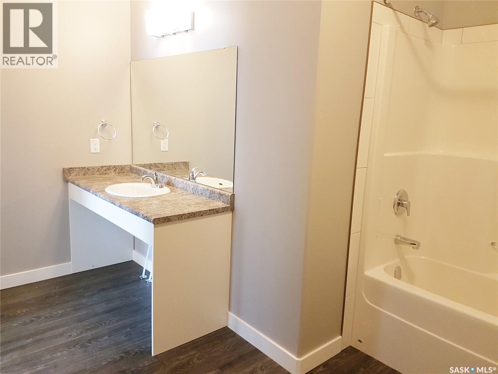 1555 Princess Street, Regina, SK