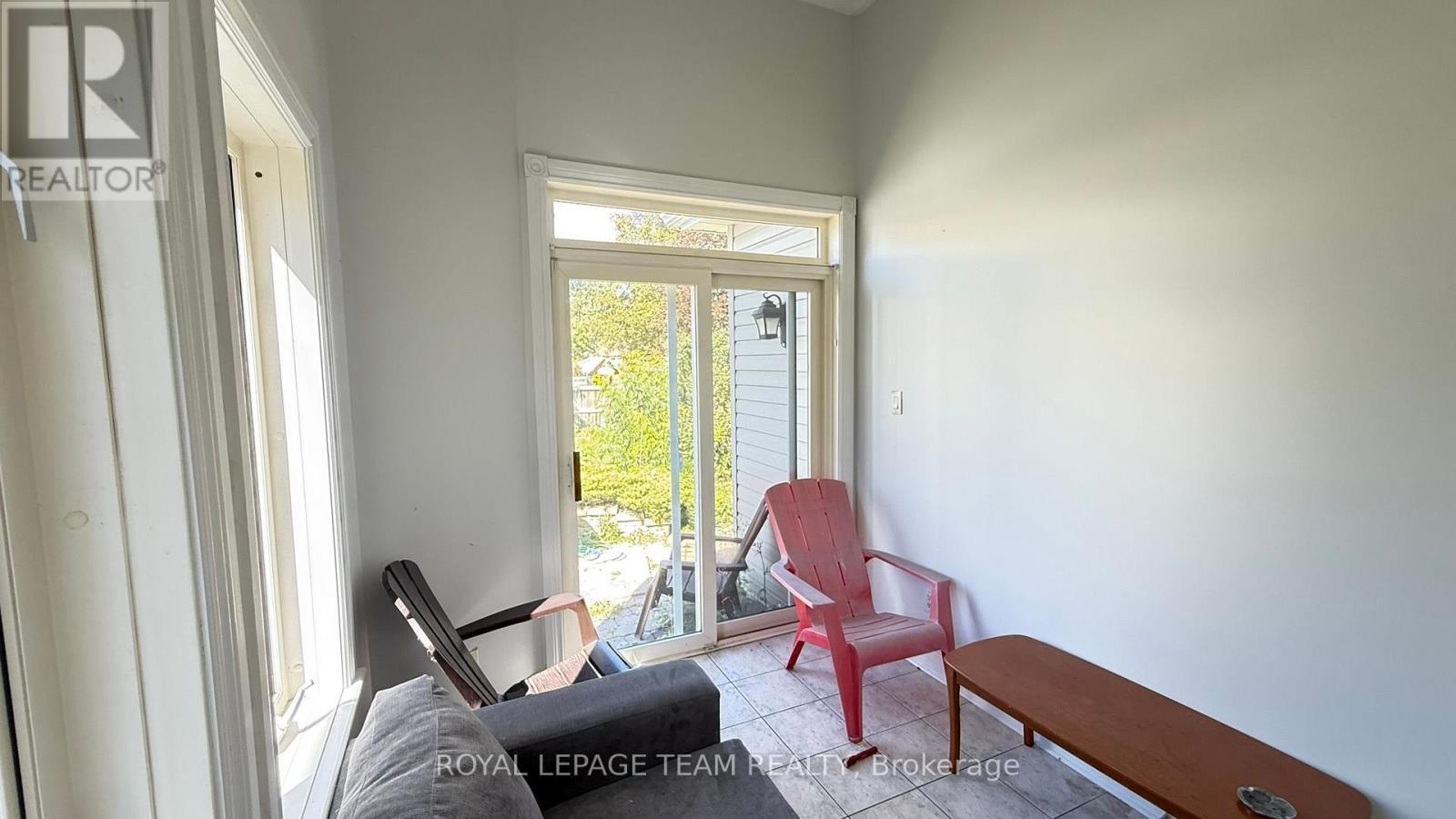 3 Samuel Mann Avenue, Ottawa, ON