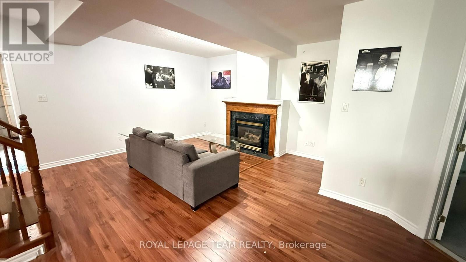 3 Samuel Mann Avenue, Ottawa, ON