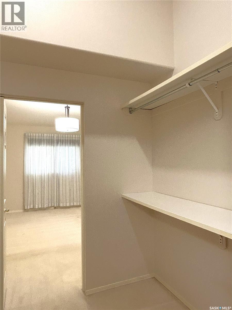 240 815 Heritage Green, Saskatoon, SK