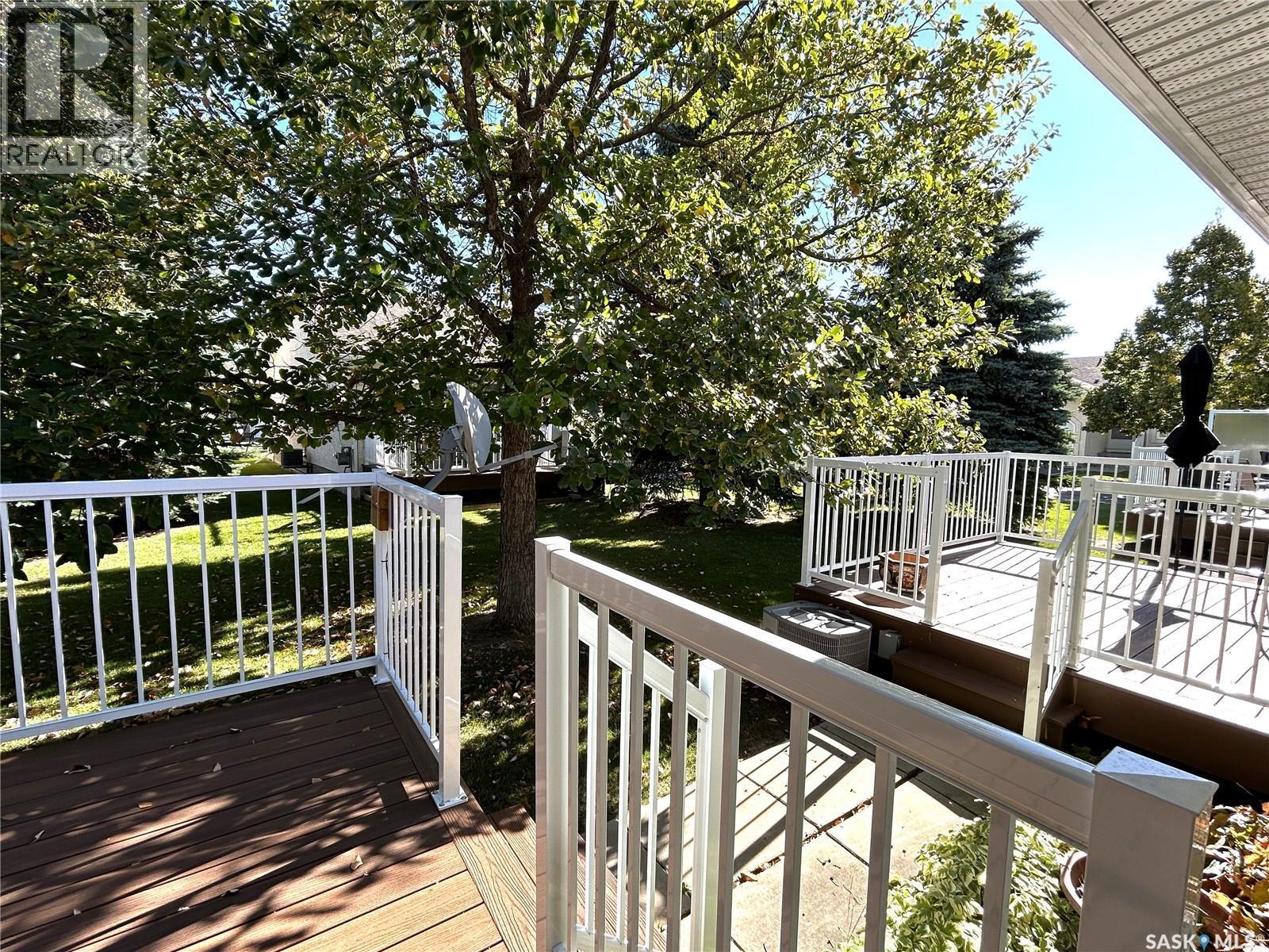 240 815 Heritage Green, Saskatoon, SK