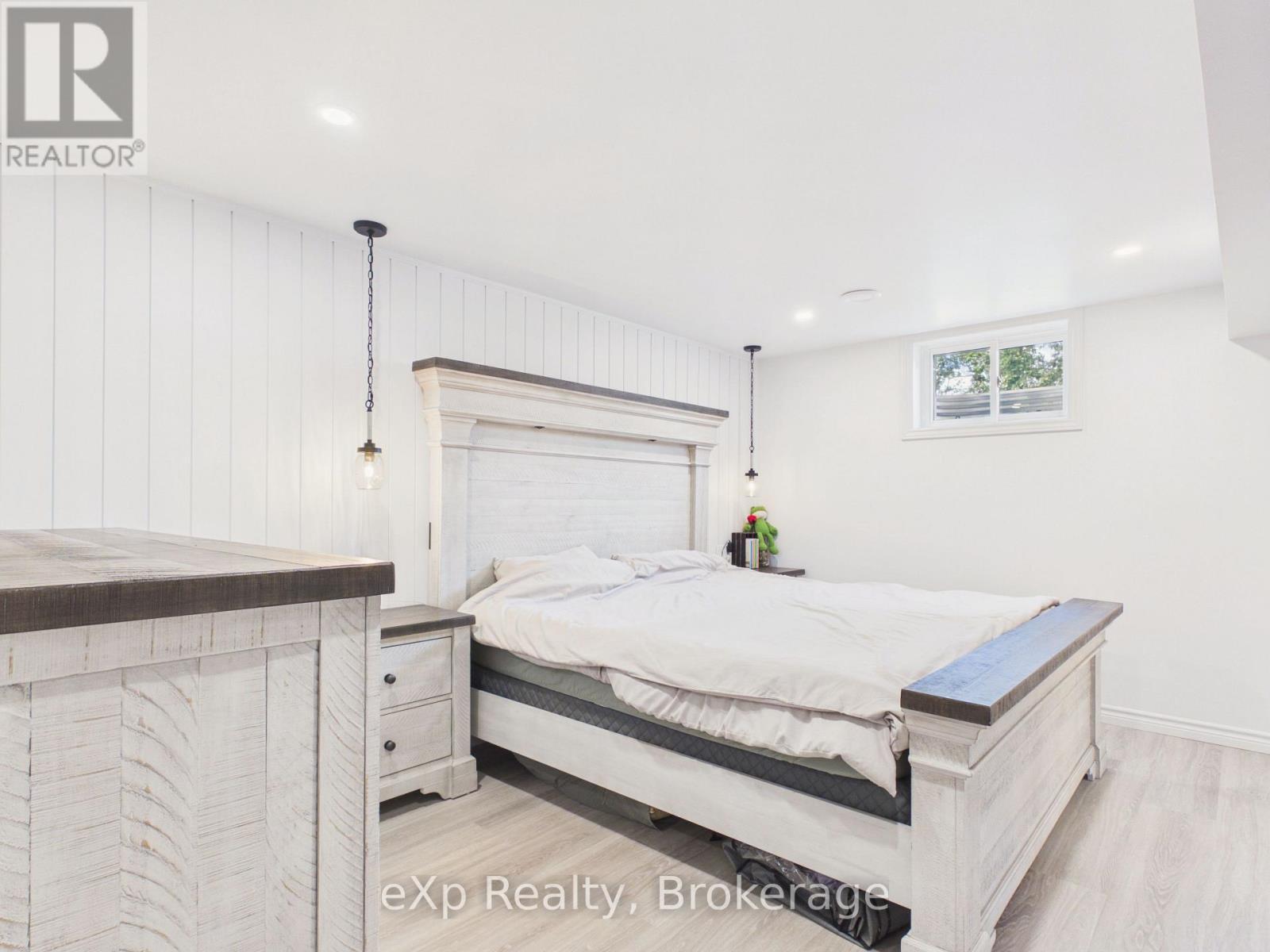 1103 Marietta Street, Howick, ON