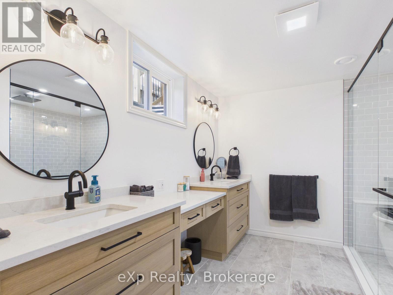 1103 Marietta Street, Howick, ON
