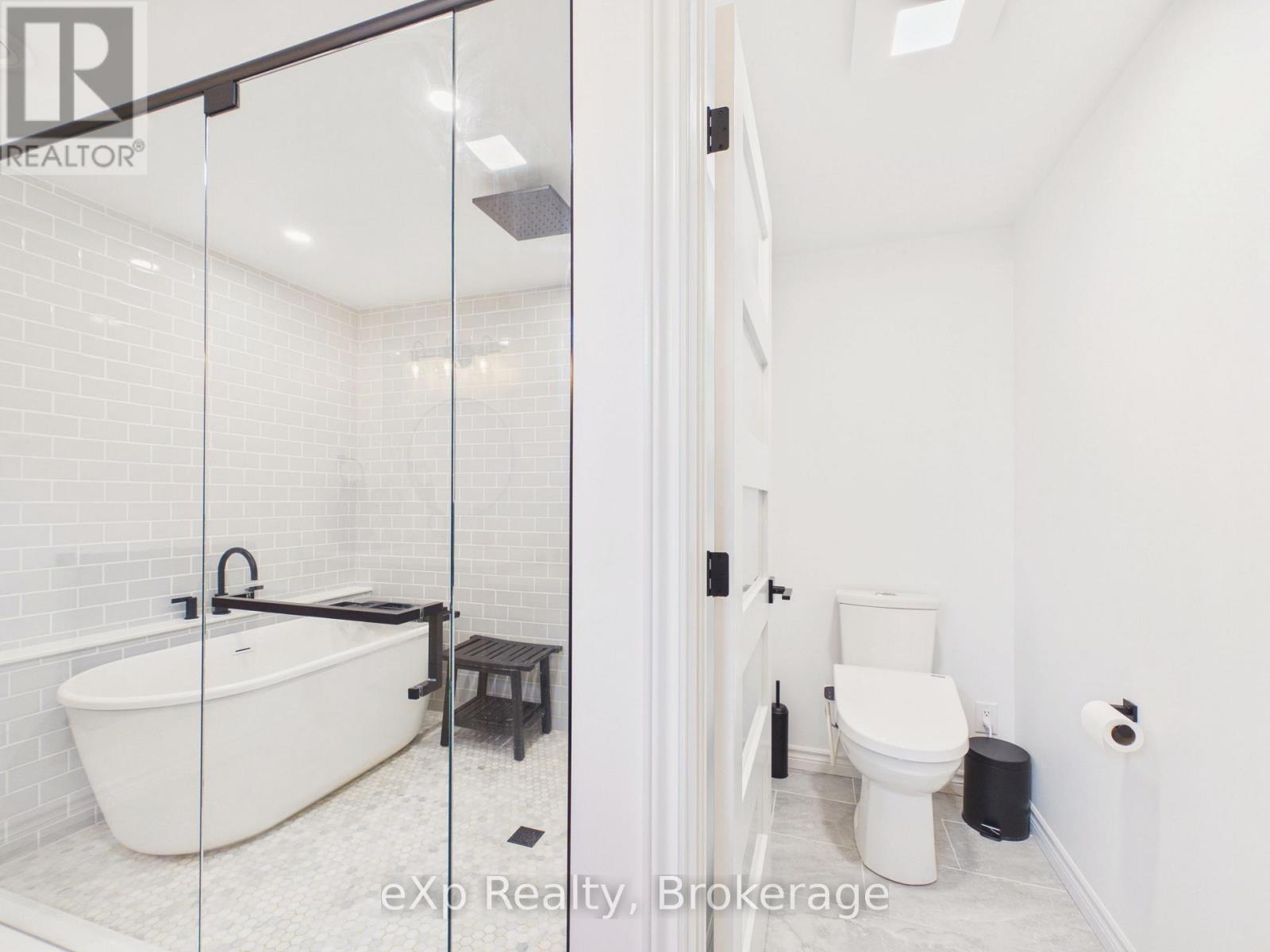 1103 Marietta Street, Howick, ON