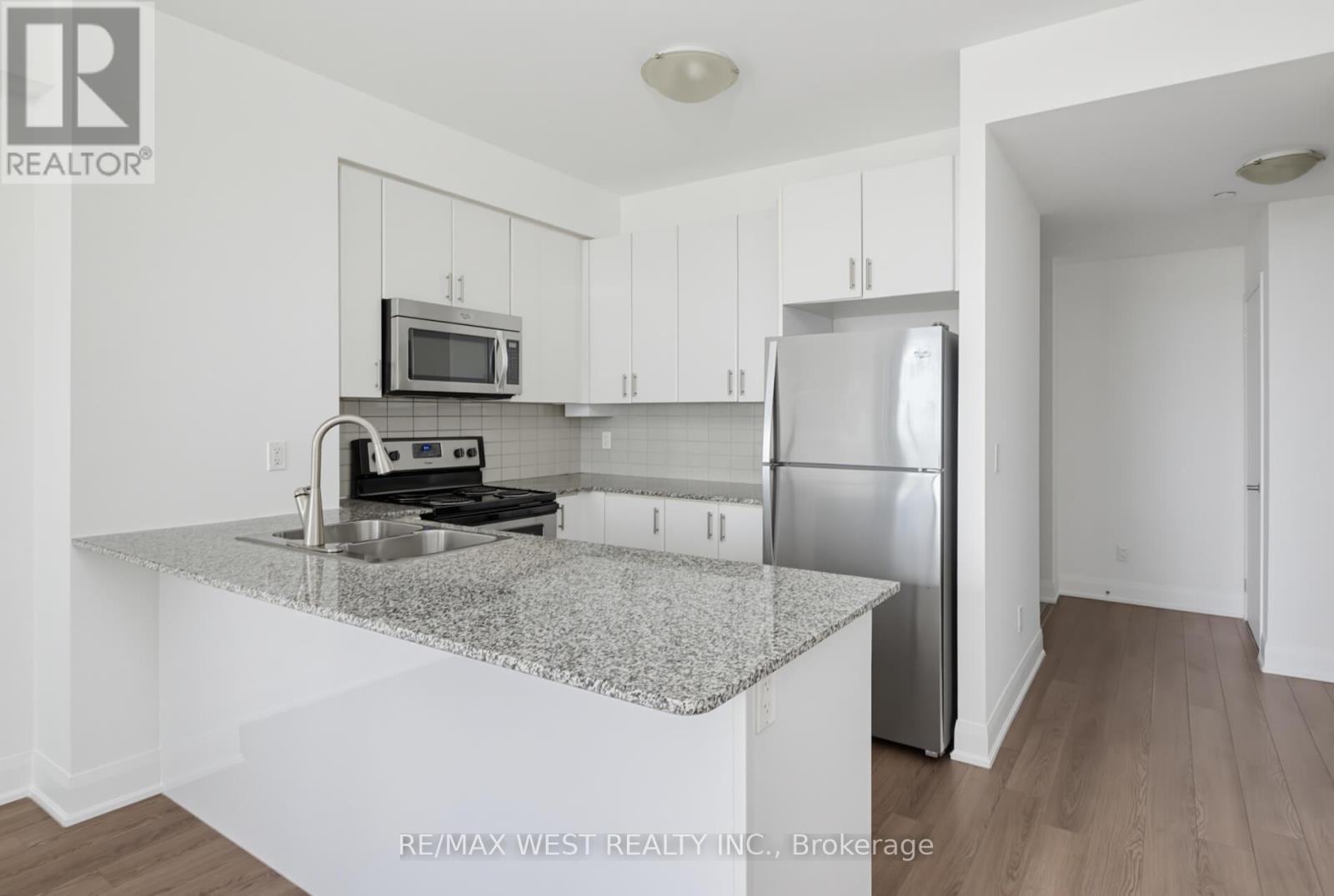 605 - 2900 Highway 7, Vaughan, ON