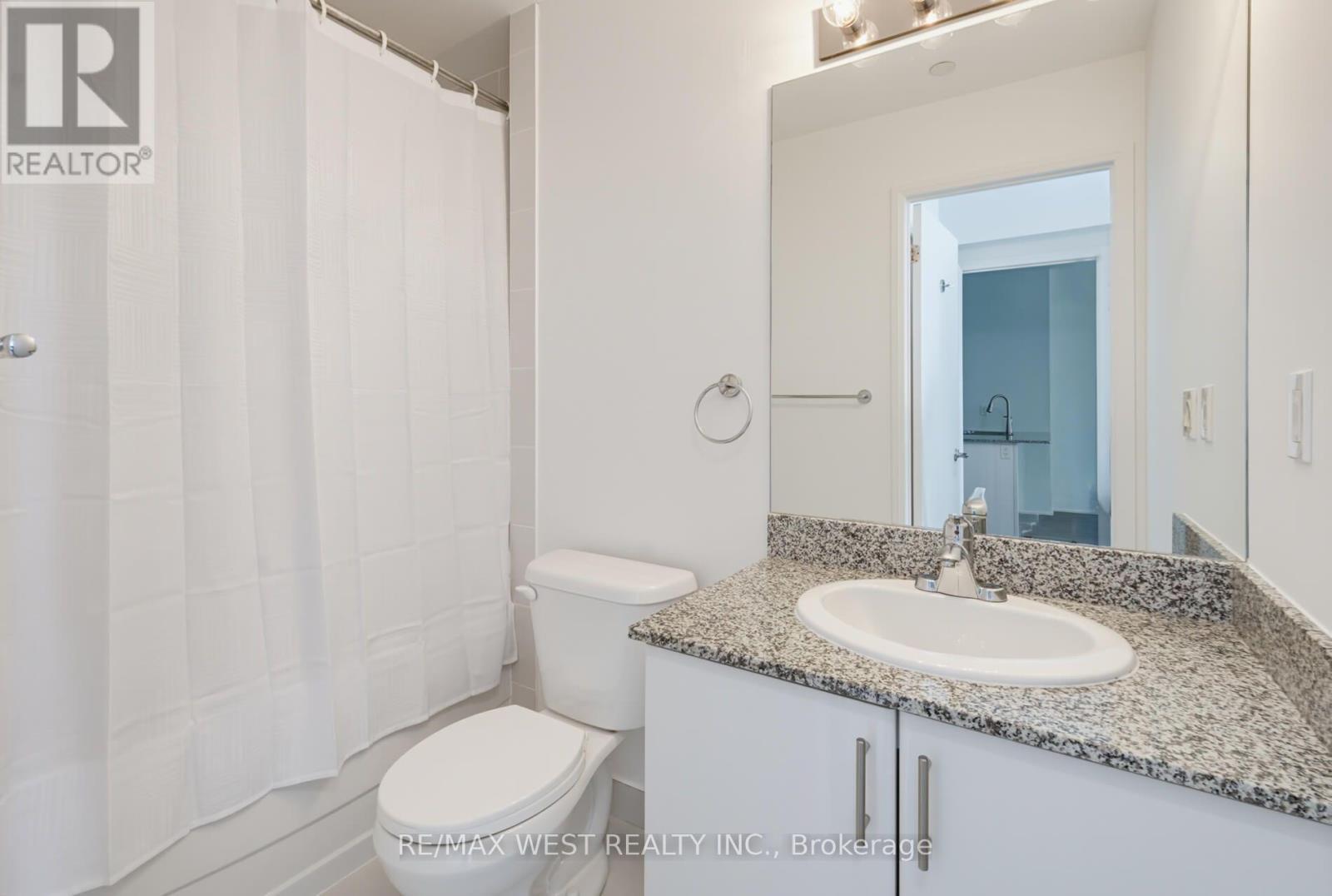 605 - 2900 Highway 7, Vaughan, ON