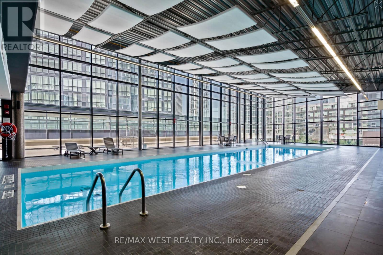605 - 2900 Highway 7, Vaughan, ON