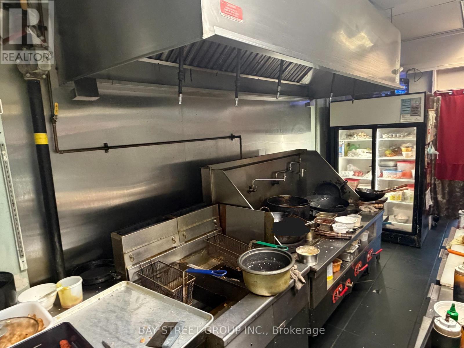 2 - 1065 Davis Drive, Newmarket, ON