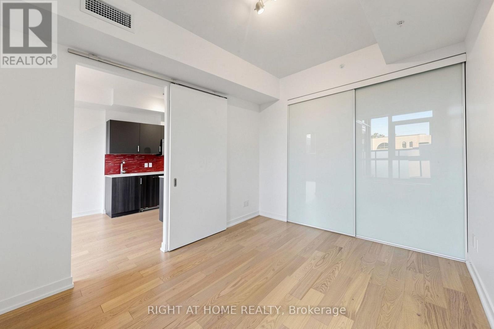 307 - 36 Howard Park Avenue, Toronto, ON