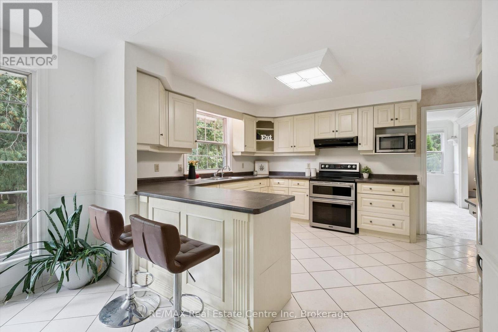131 Cooks Mill Road, Puslinch, ON