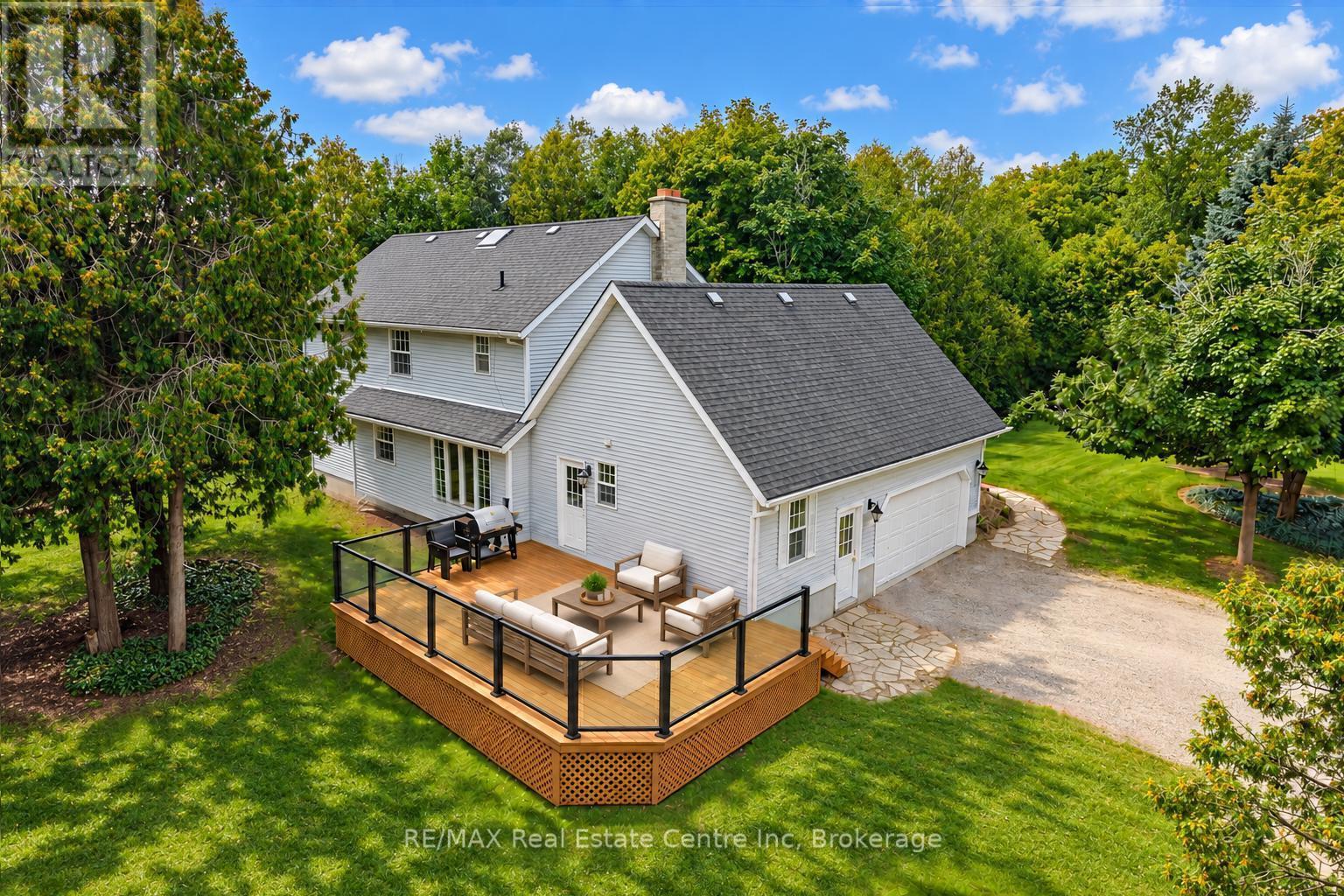 Photo has been virtually staged - 131 Cooks Mill Road, Puslinch, ON