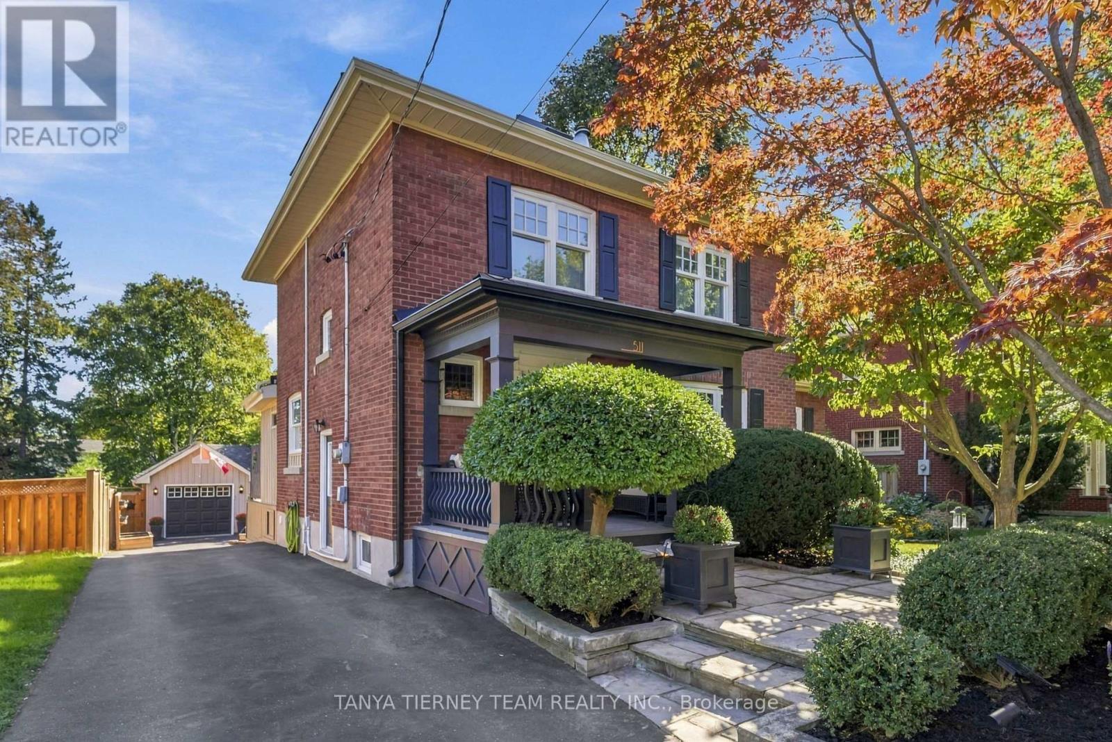 511 Centre Street S, Whitby, ON