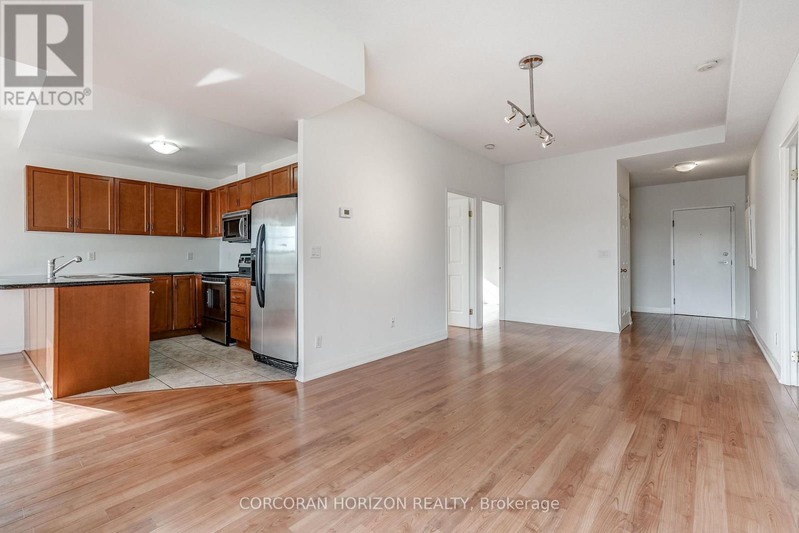 Ph3 - 35 Hunt Avenue, Richmond Hill, ON