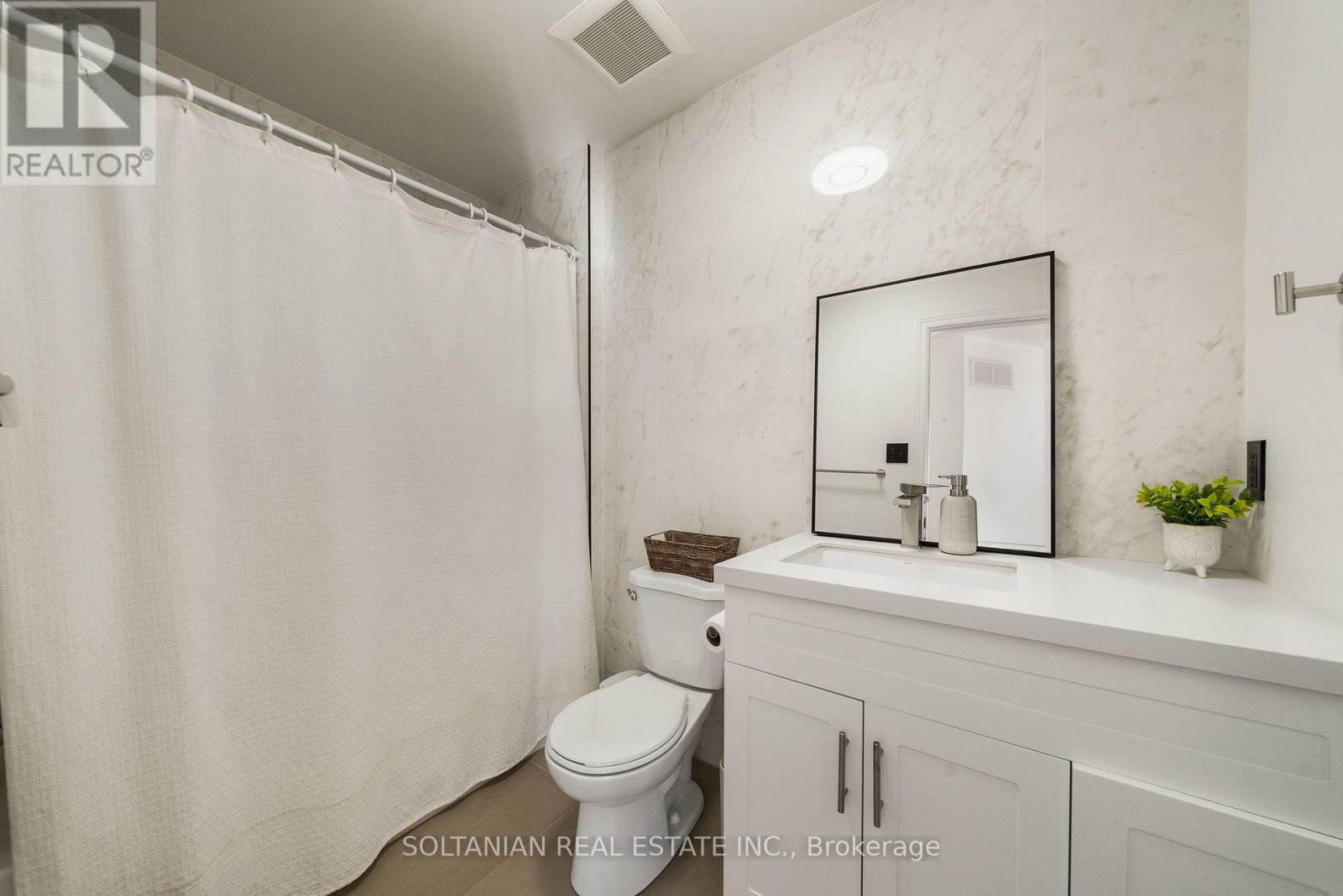 163 Wildberry Crescent, Vaughan, ON