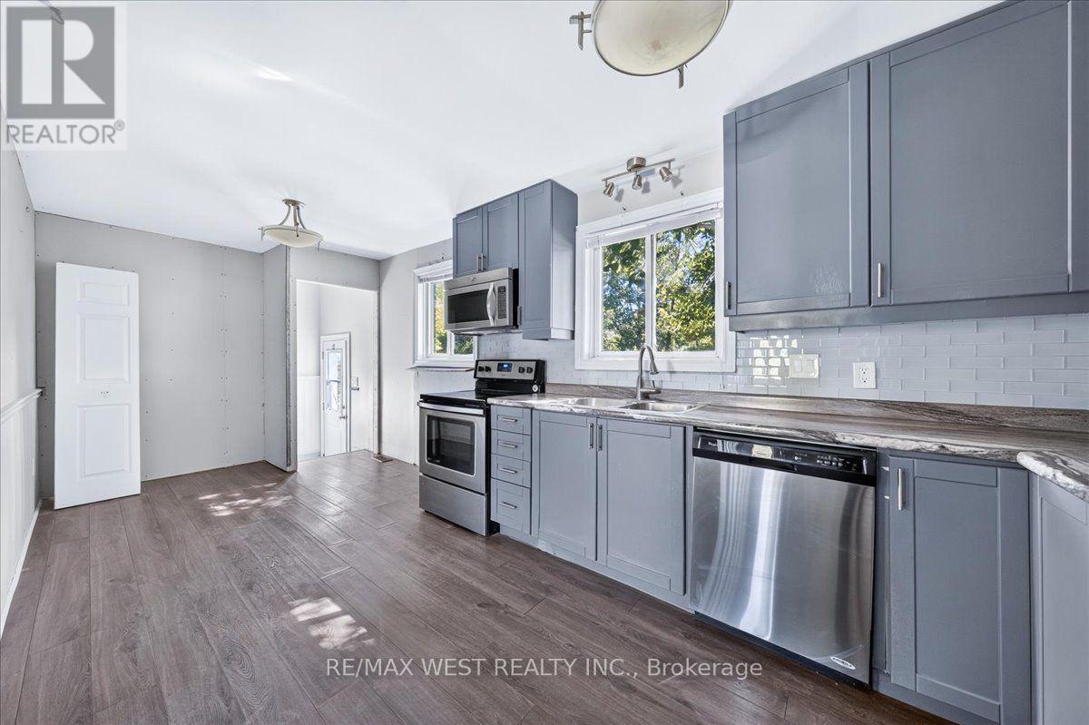 17 Heather Street, Caledon, ON