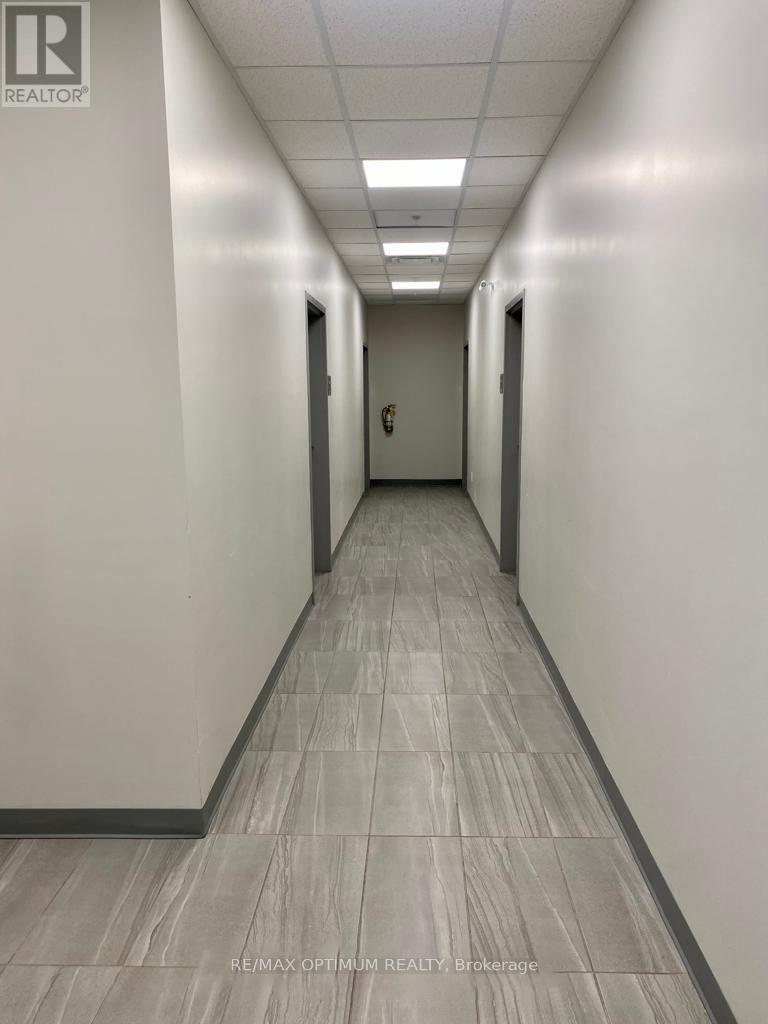 201 - 268 Derry Road W, Mississauga, ON