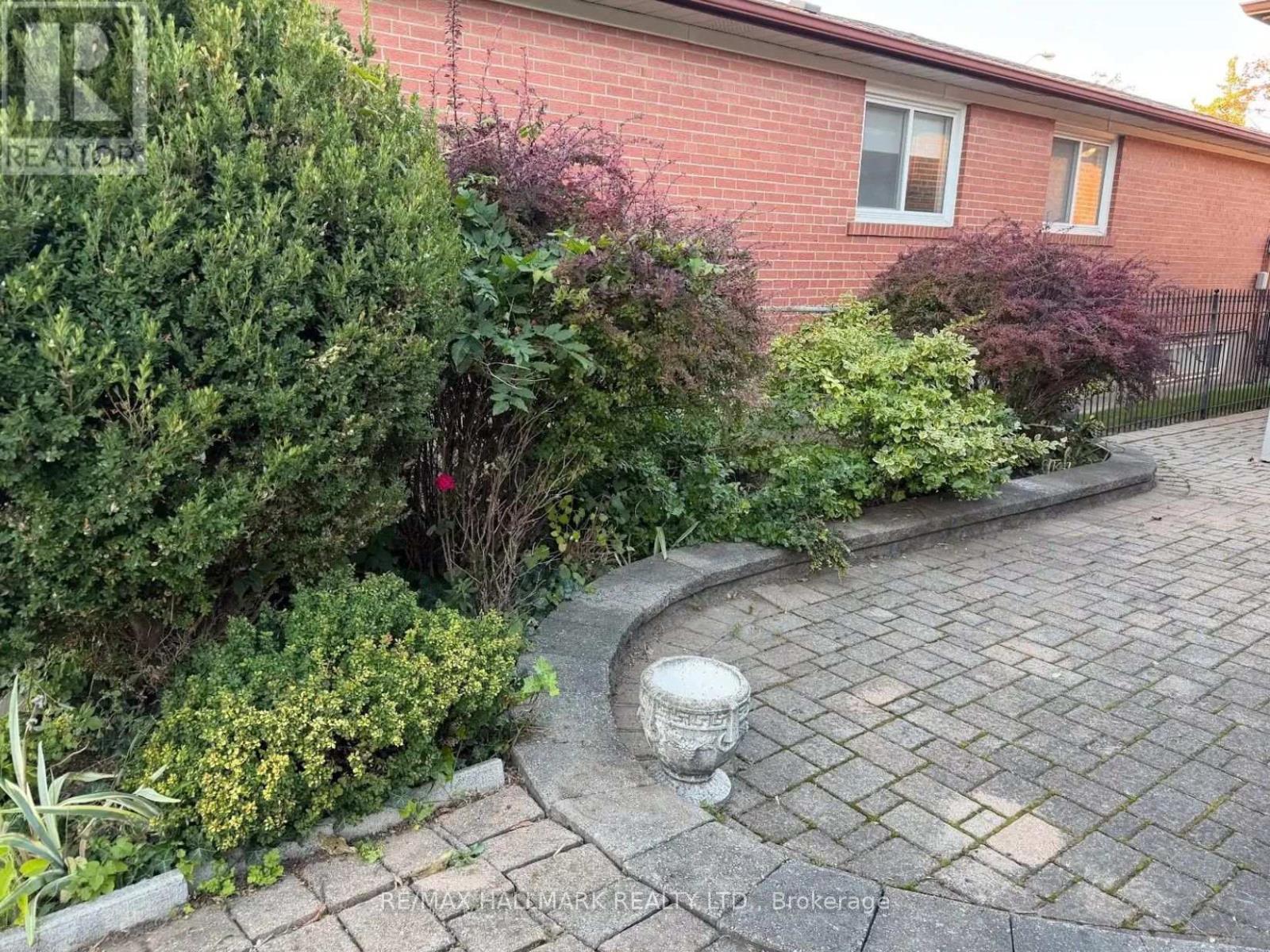 12 Tammy Lane, Toronto, ON