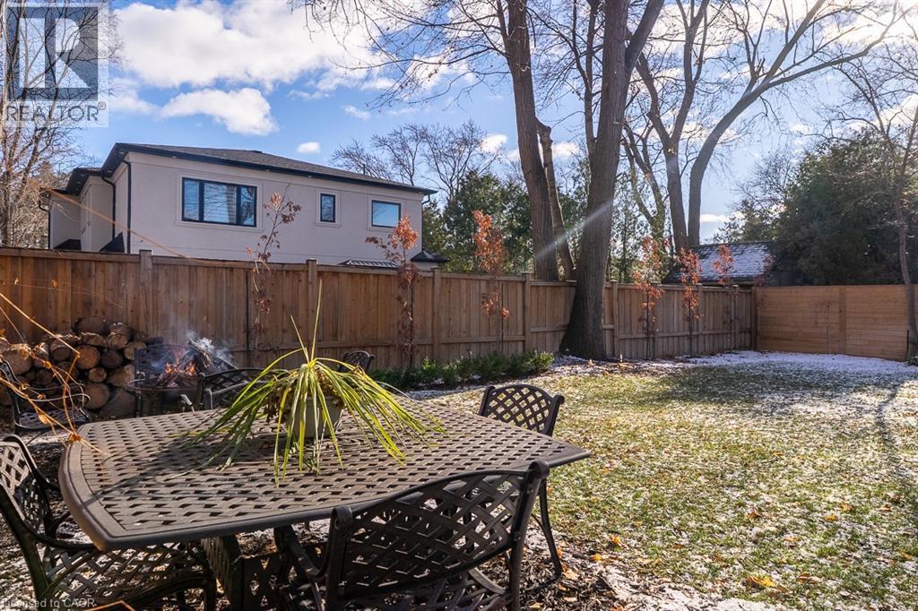 540 Patricia Drive, Oakville, ON