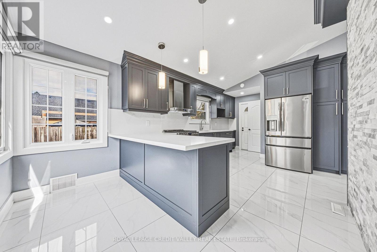 12 Stevenson Avenue, London East, ON