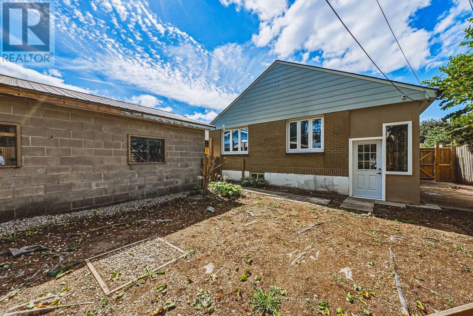 12 Stevenson Avenue, London East, ON
