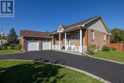 662 MILLBROOK CRESCENT Kingston (East Gardiners Rd), ON K7M 7Z8