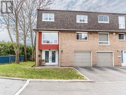 8 - 640 RATHBURN ROAD E Mississauga, ON L4Z 1C6
