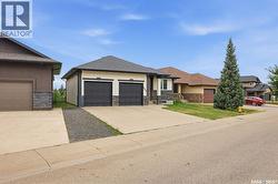 206 Muzyka ROAD Saskatoon, SK S7W 0G9