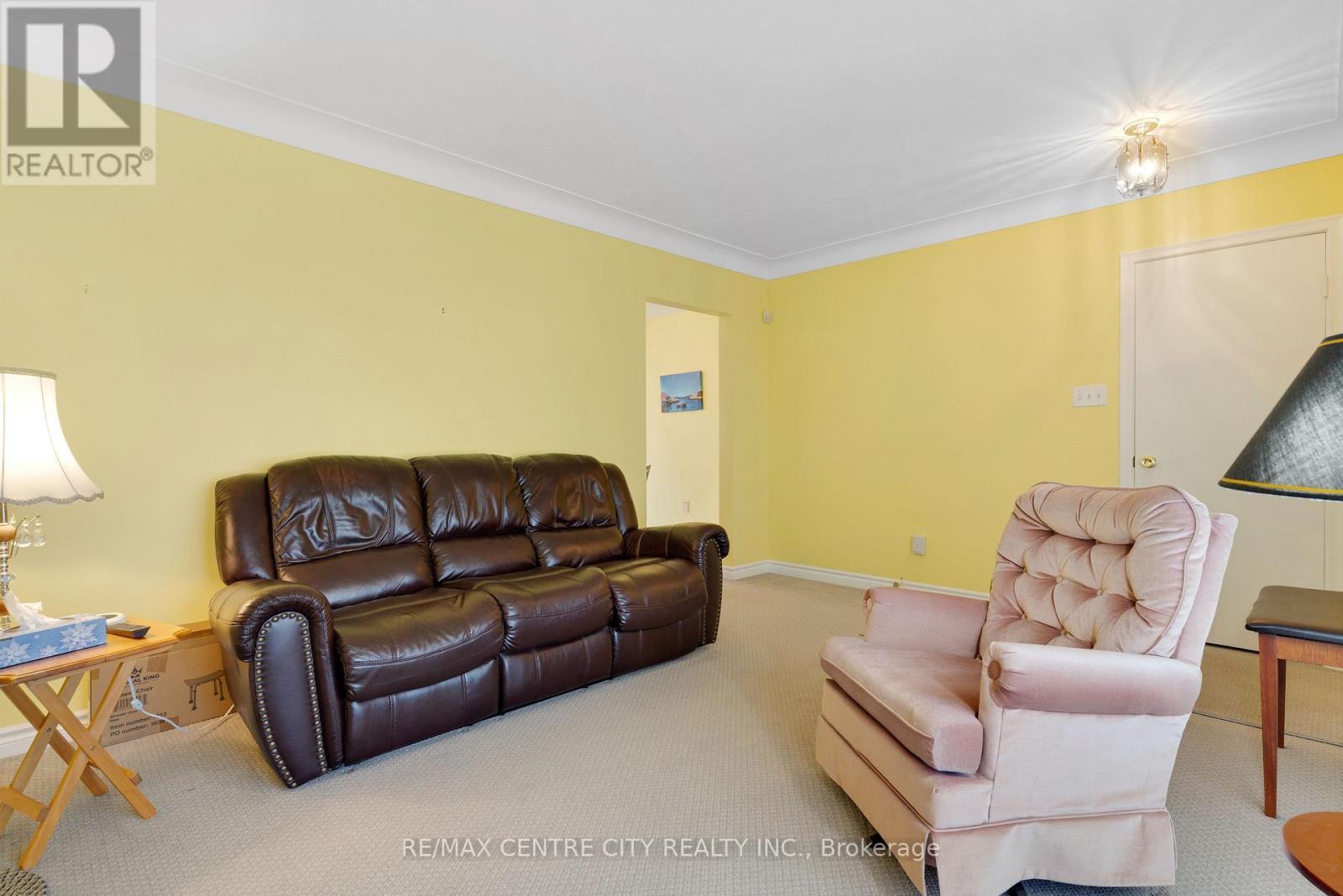 297 Wilson Avenue, Kitchener, ON