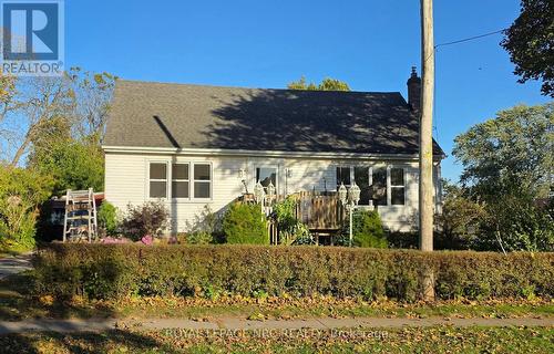 6010 CARLTON AVENUE  Niagara Falls (Dorchester), ON L2G 5J5