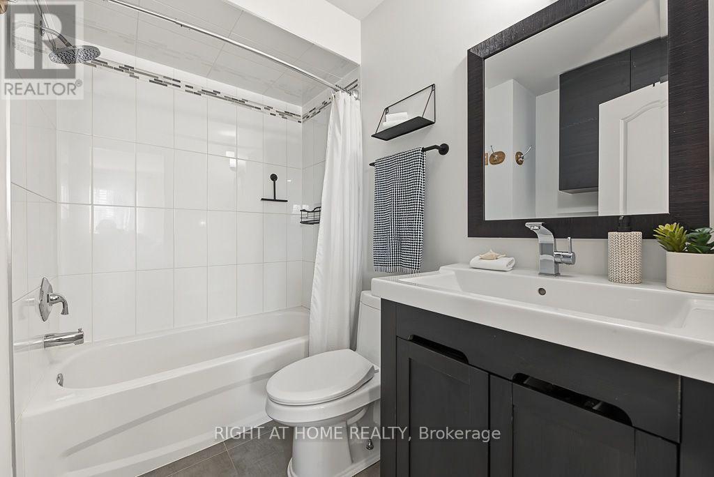 3829 Craighurst Avenue, Mississauga, ON