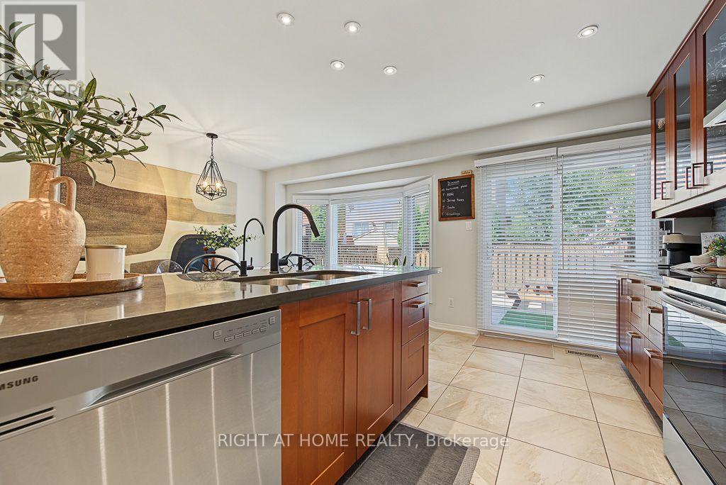 3829 Craighurst Avenue, Mississauga, ON
