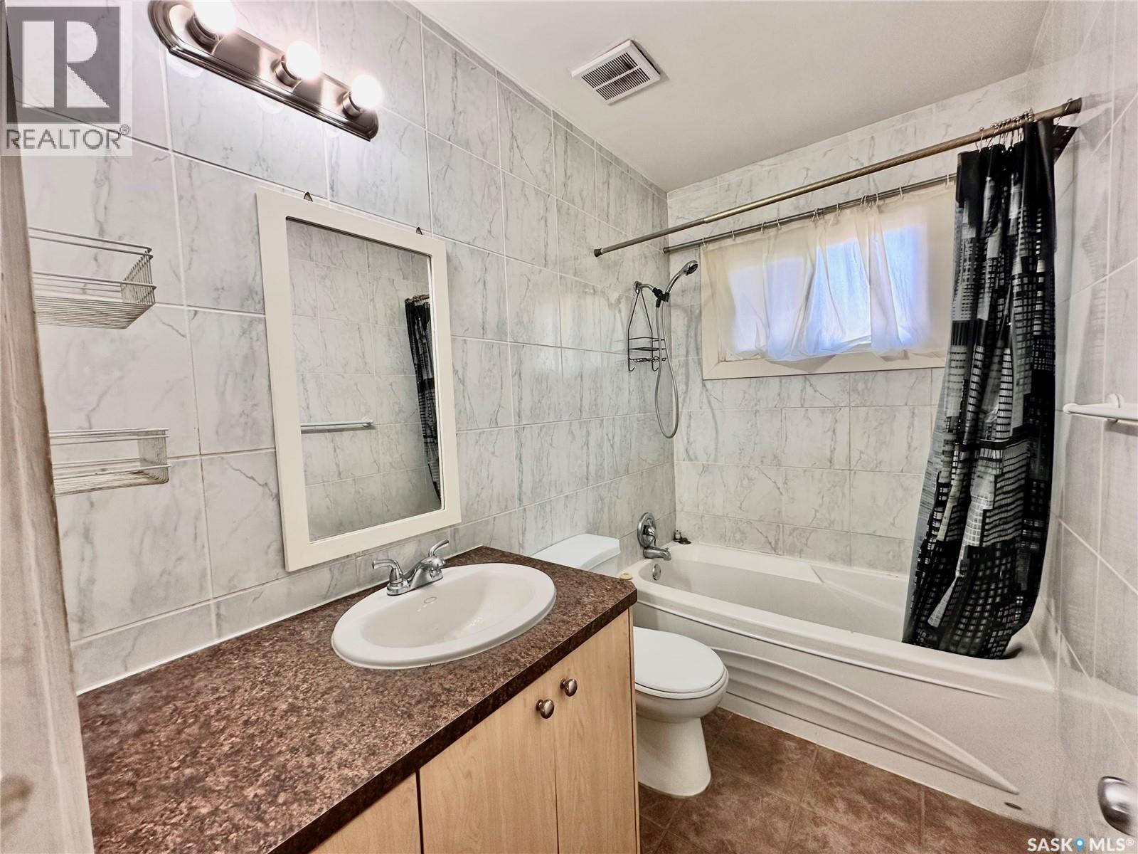 1504 33Rd Street W, Saskatoon, SK