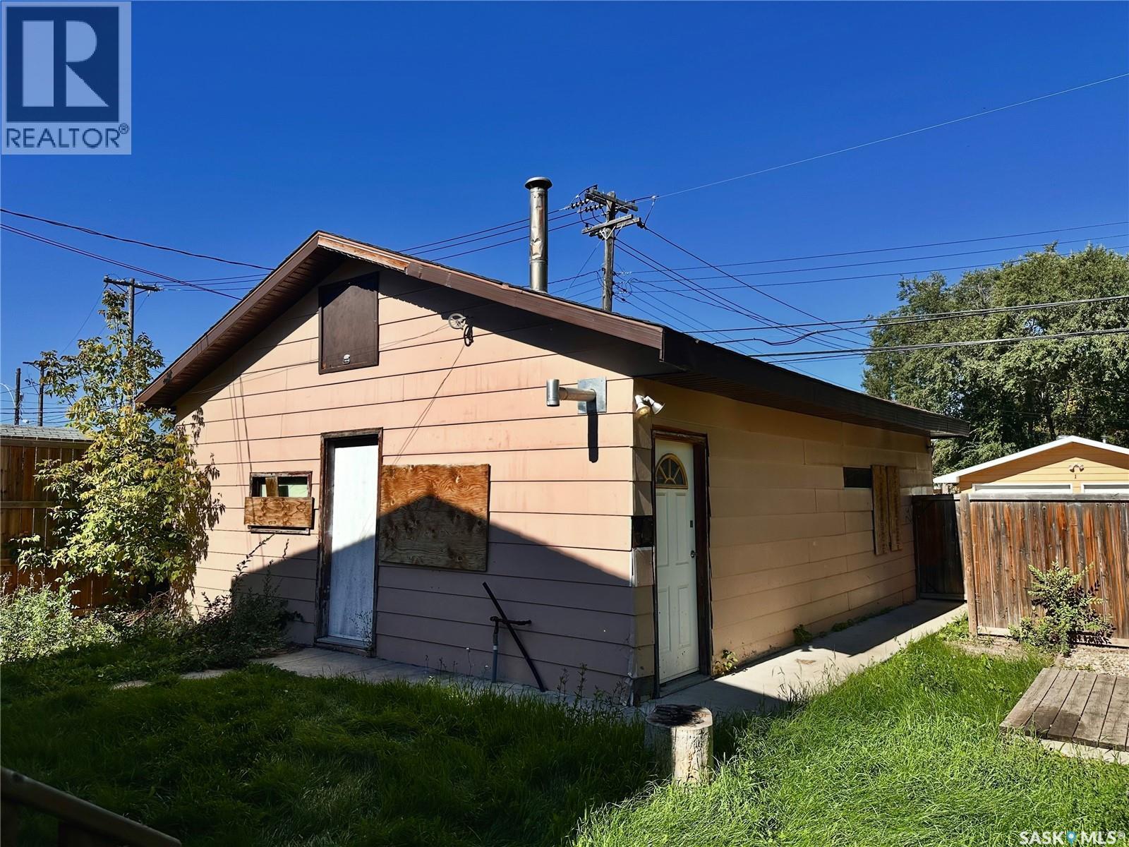 1504 33Rd Street W, Saskatoon, SK