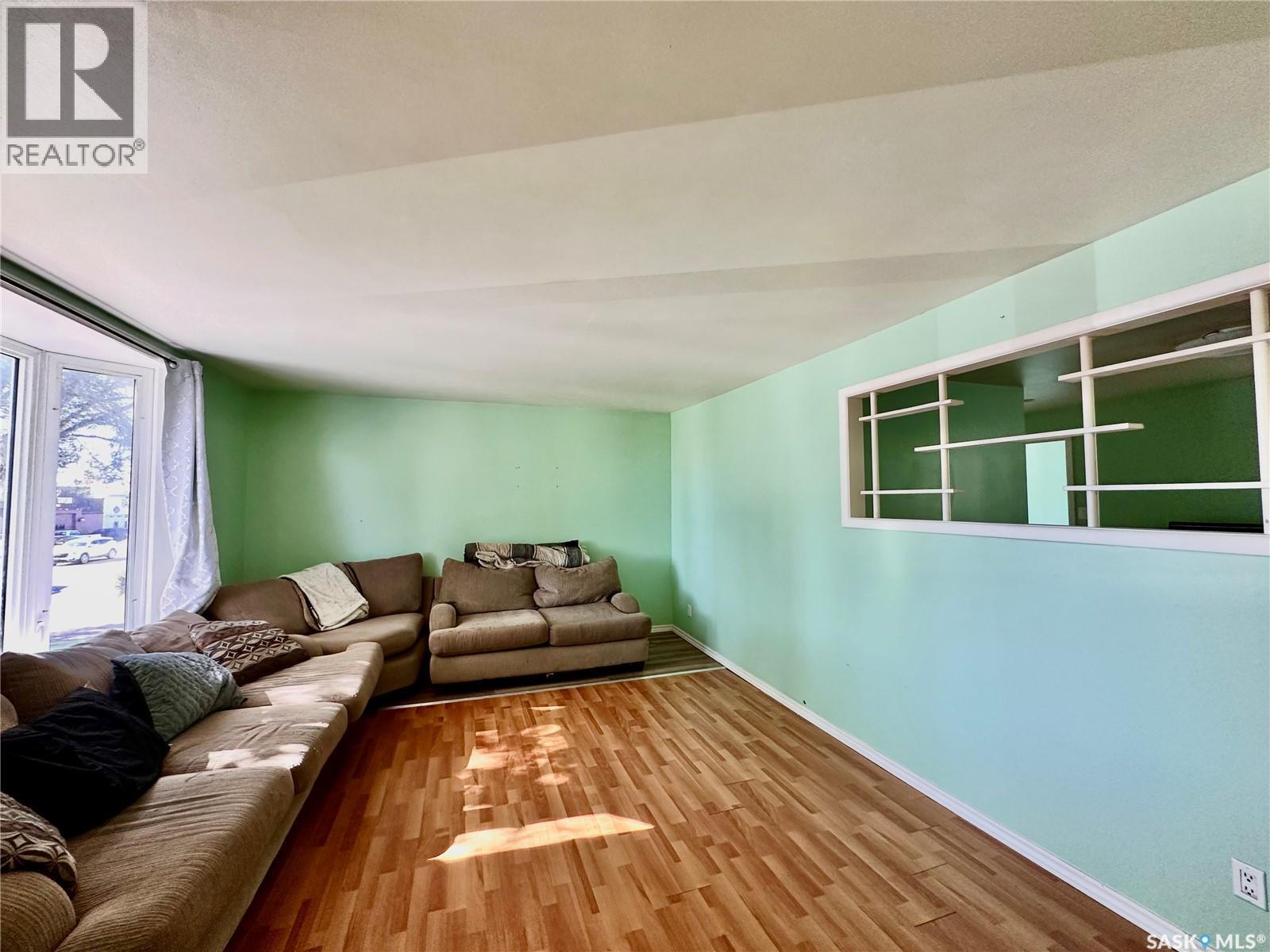 1504 33Rd Street W, Saskatoon, SK