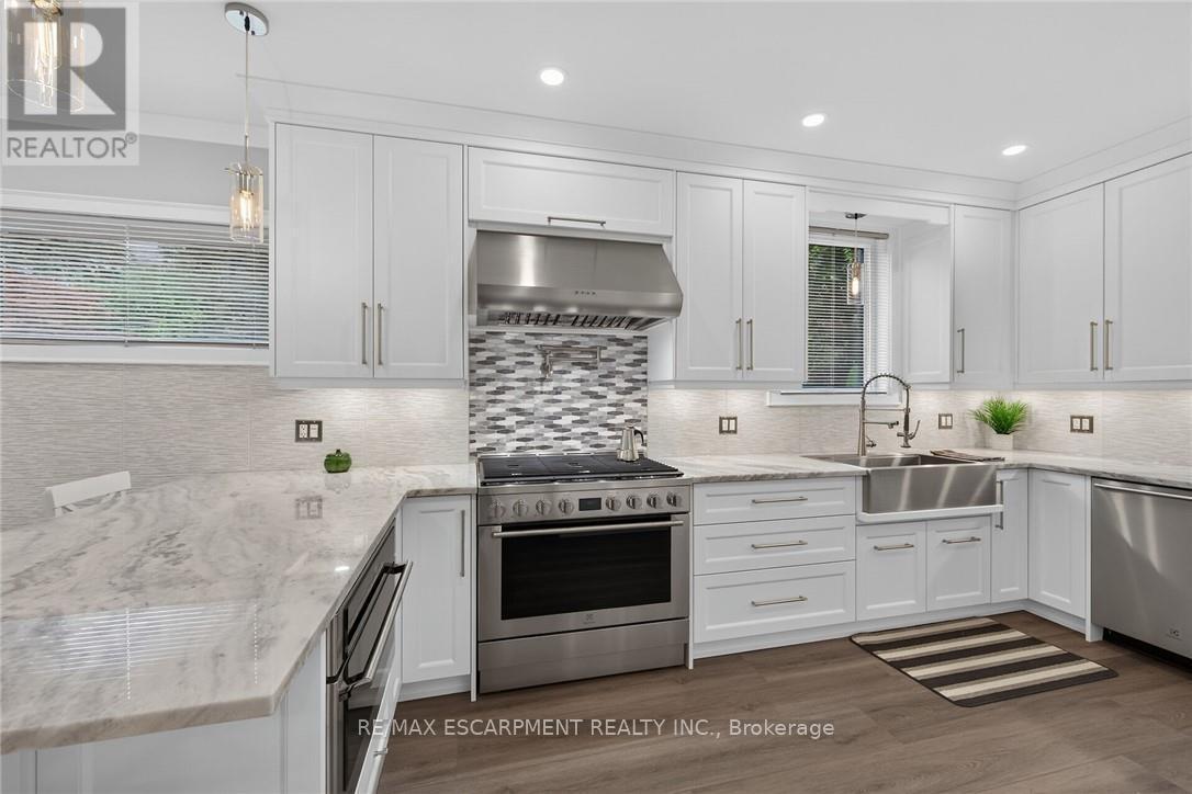 209 Delaware Avenue, Hamilton, ON