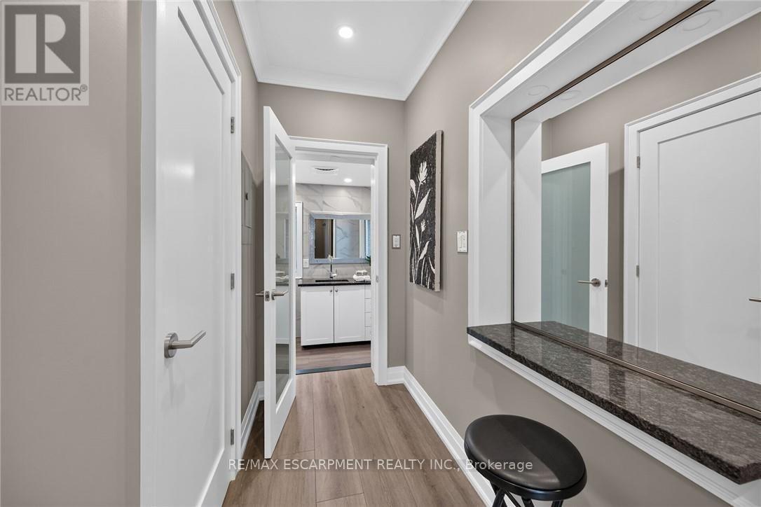 209 Delaware Avenue, Hamilton, ON