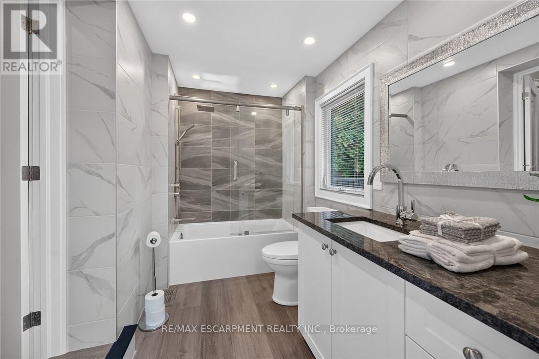 209 Delaware Avenue, Hamilton, ON