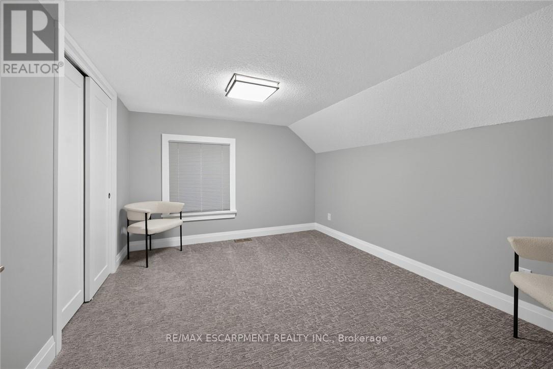 209 Delaware Avenue, Hamilton, ON
