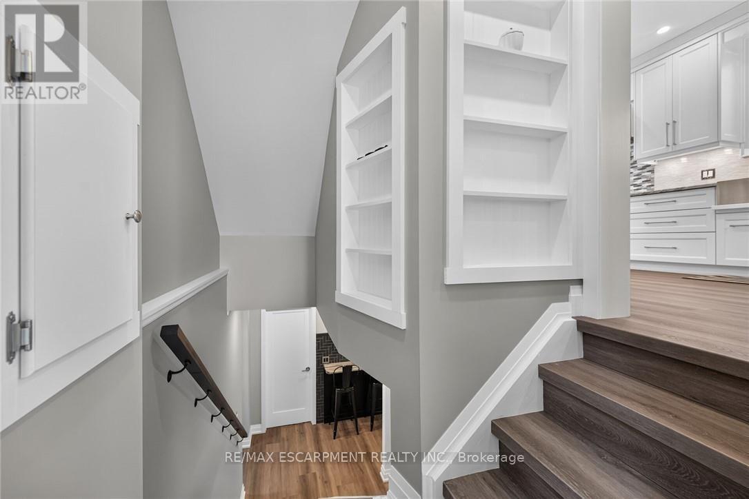 209 Delaware Avenue, Hamilton, ON