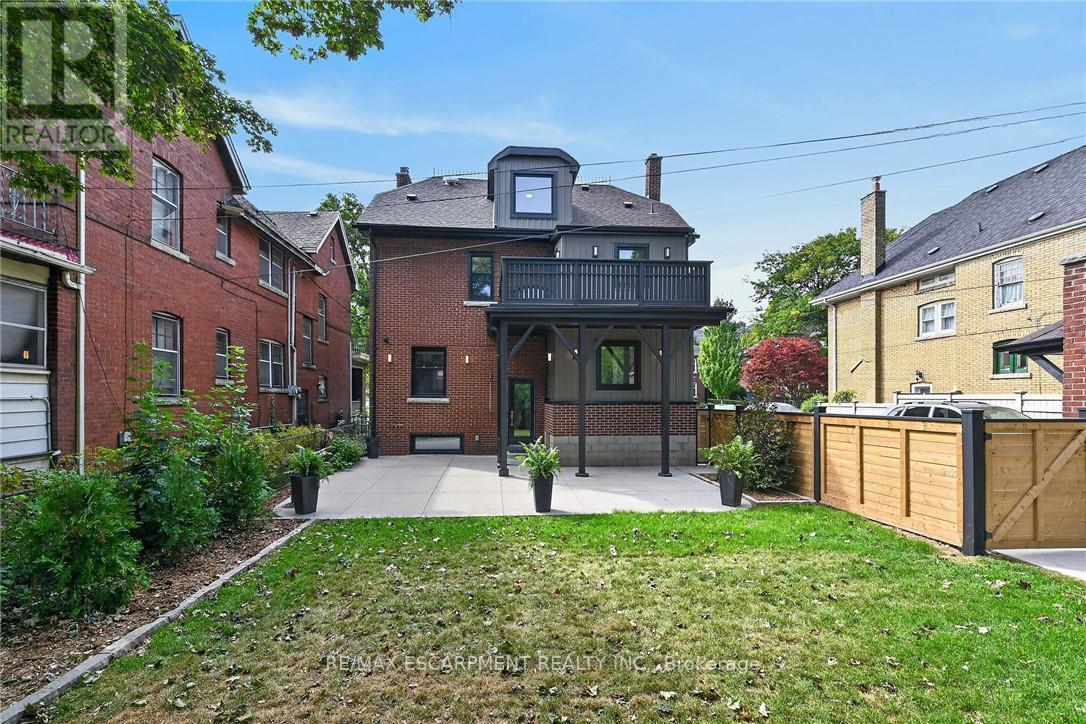 209 Delaware Avenue, Hamilton, ON