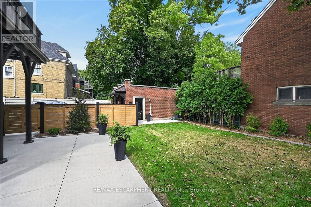 209 Delaware Avenue, Hamilton, ON