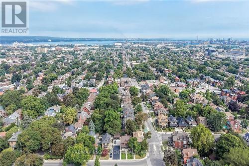 209 Delaware Avenue, Hamilton, ON 