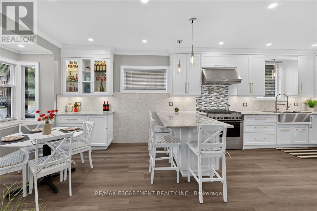 209 Delaware Avenue, Hamilton, ON