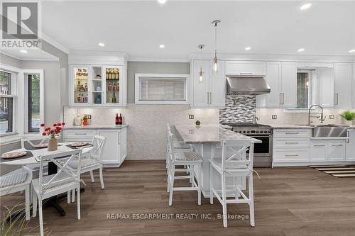209 Delaware Avenue, Hamilton, ON 
