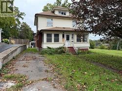 4445 JOHN Street Niagara Falls, ON L2E 1A4