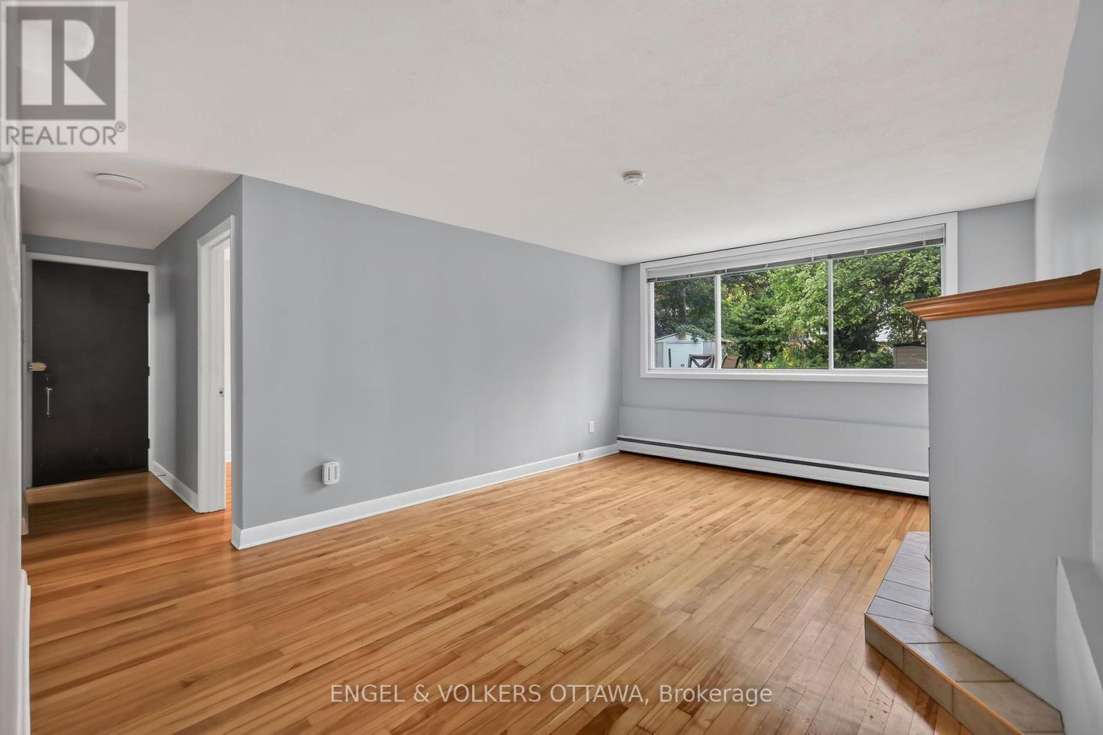 1228 Henry Farm Drive, Ottawa, ON