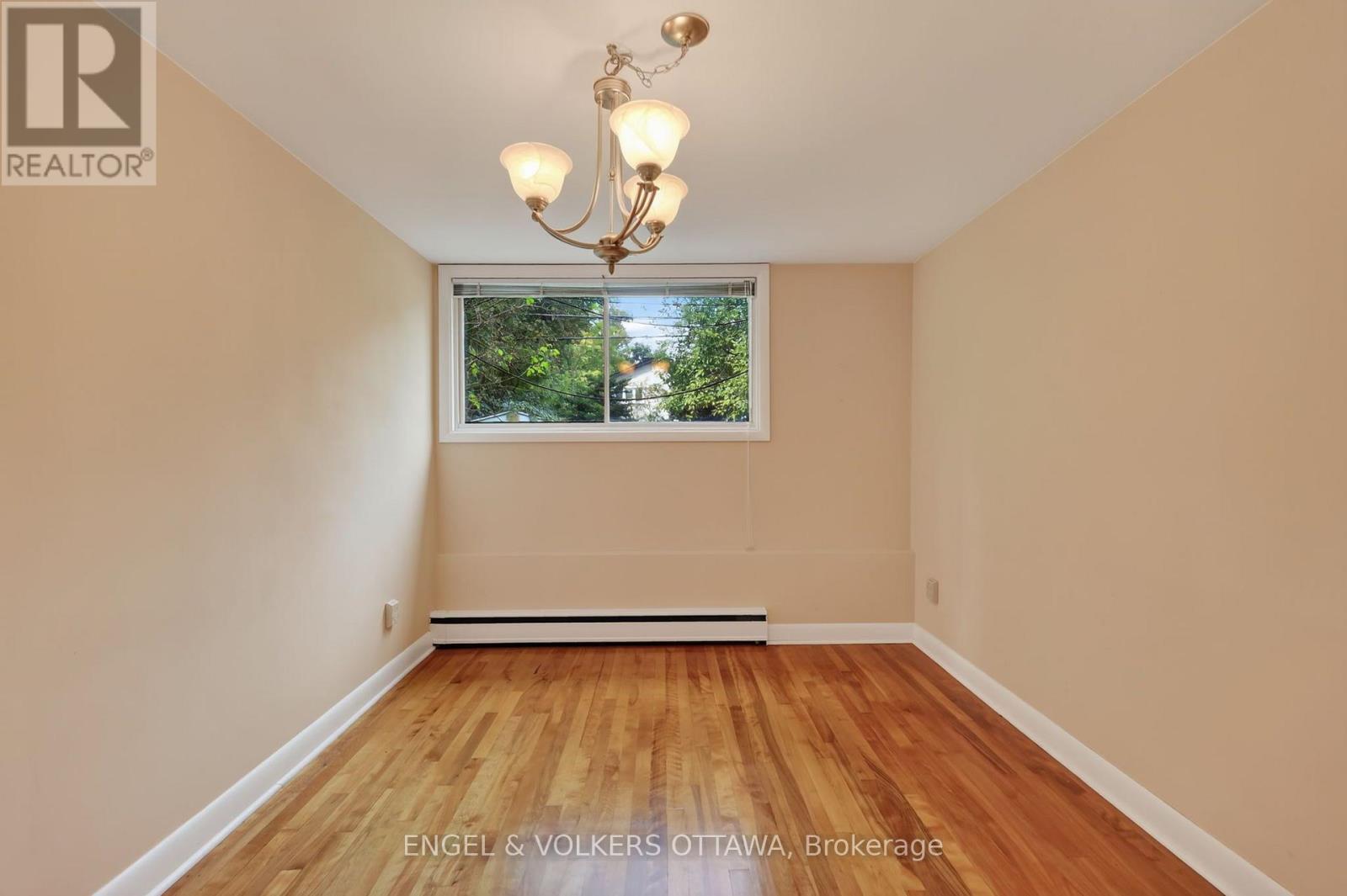 Den/Dining Room - 1228 Henry Farm Drive, Ottawa, ON