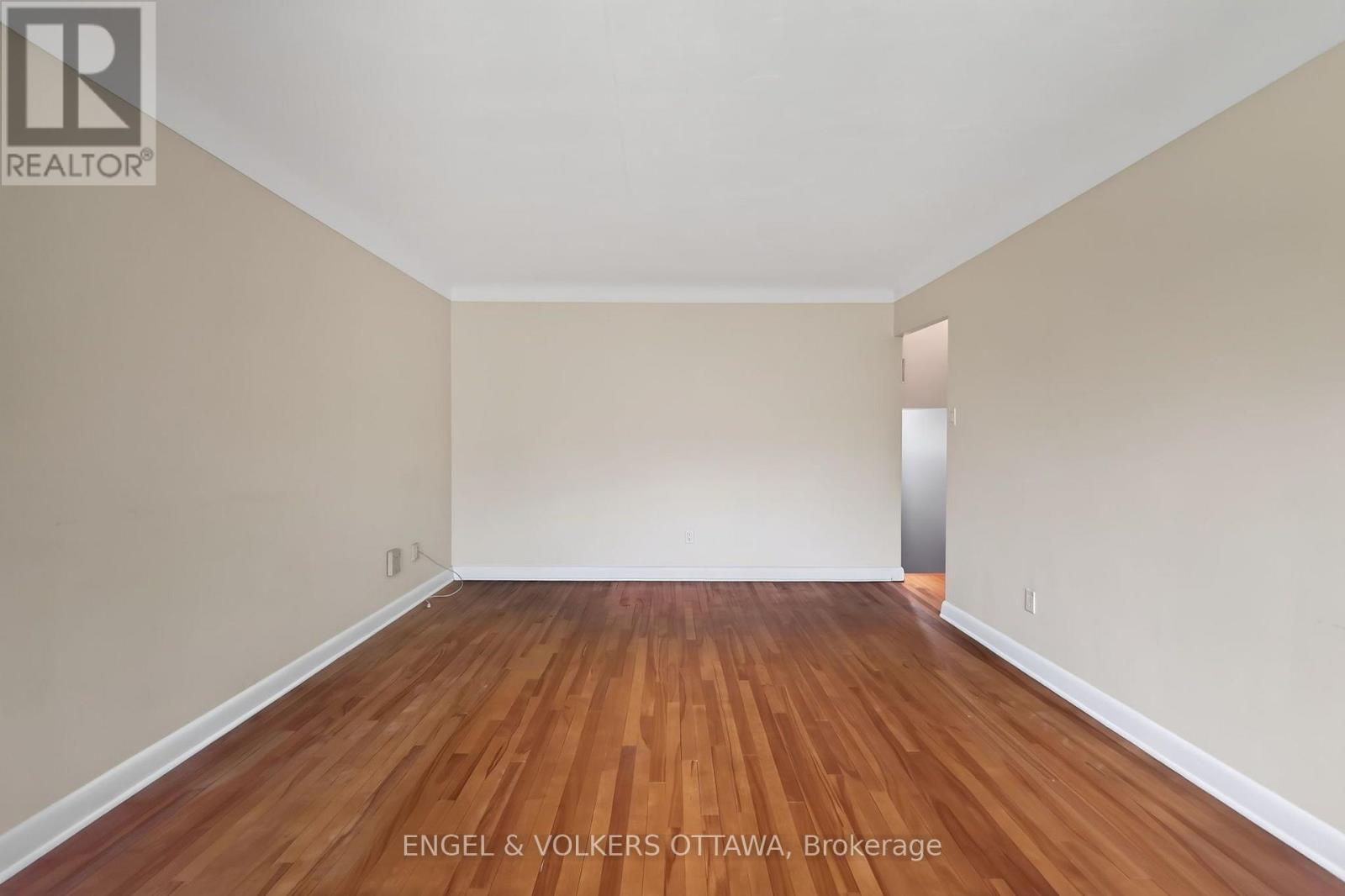 1228 Henry Farm Drive, Ottawa, ON