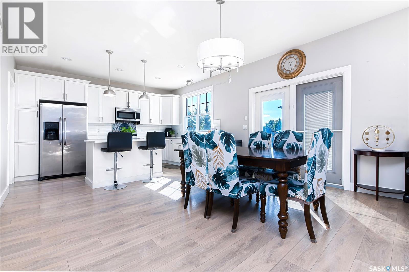 402 Meadows Boulevard, Saskatoon, SK
