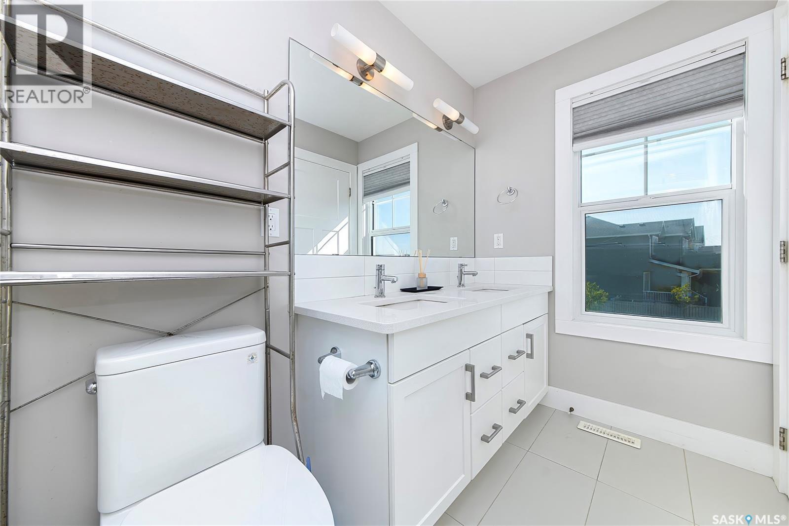 402 Meadows Boulevard, Saskatoon, SK
